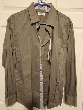 Alex Vando Men’s Olive Green Dress Shirt with Contrast Trim